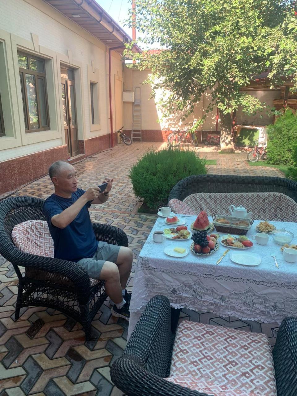 Uyut Inn Hotel Samarkand Buitenkant foto