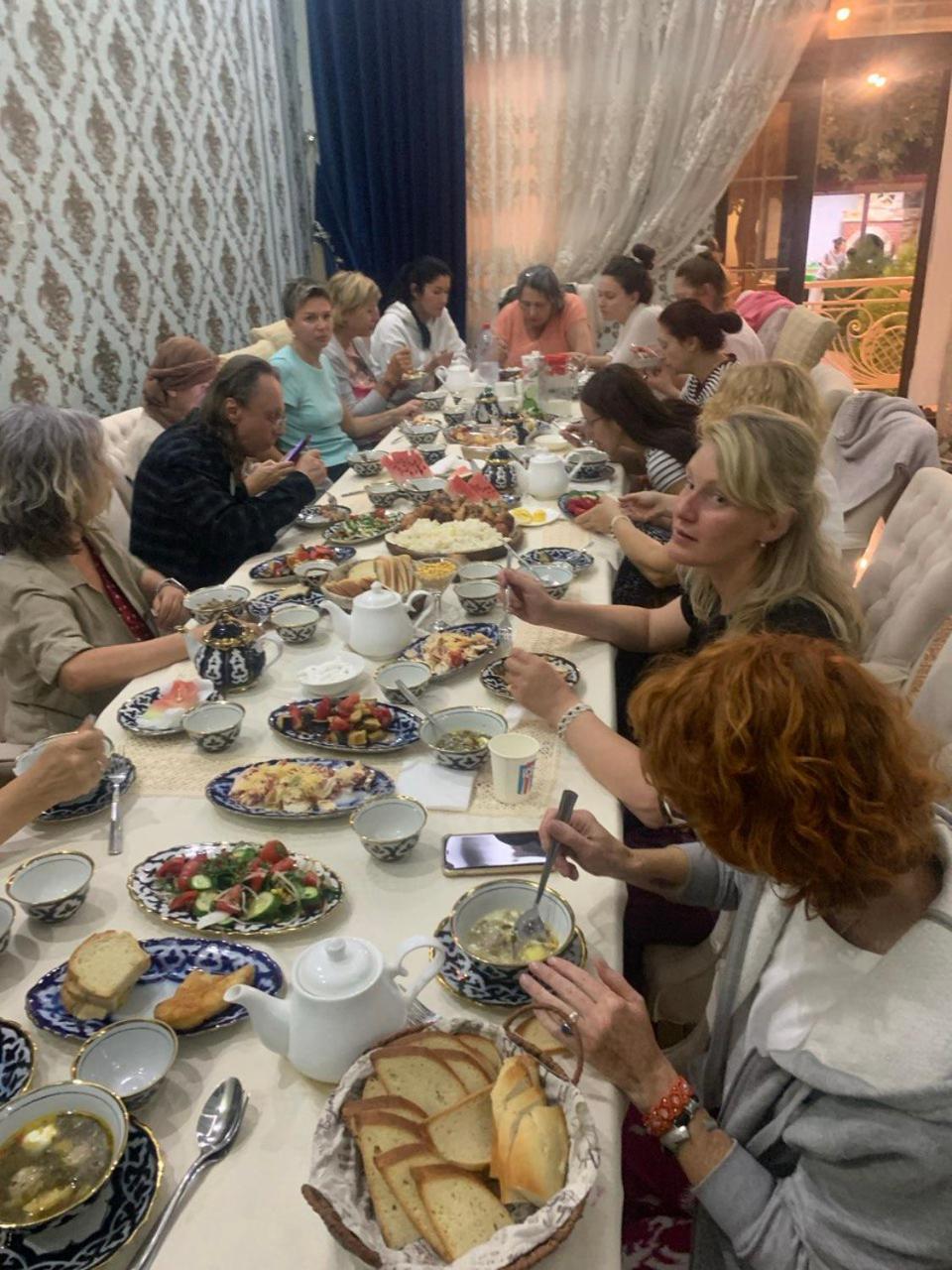 Uyut Inn Hotel Samarkand Buitenkant foto